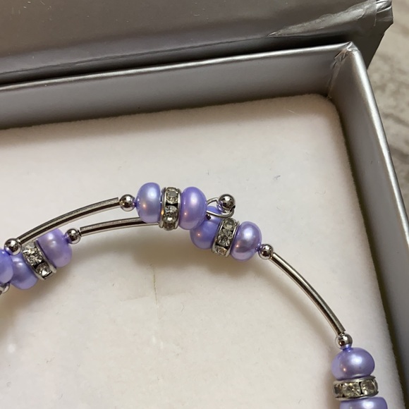 Vantel Pearls bangle bracelet - Picture 2 of 5